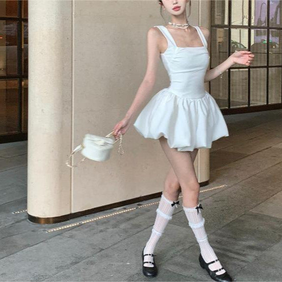 French style short skirt with sleeveless waist